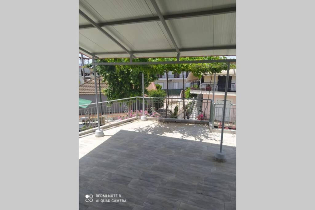 Just Constructed! Villa Gastuni Buitenkant foto