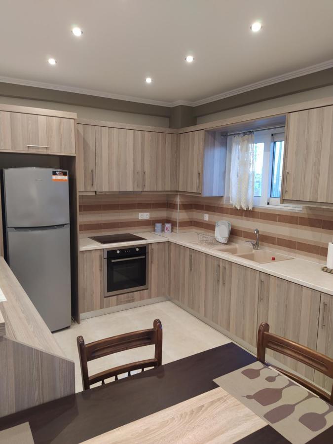 Just Constructed! Villa Gastuni Buitenkant foto