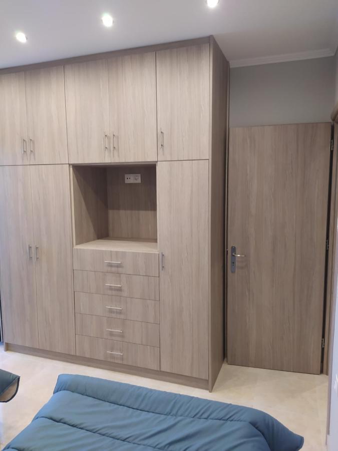 Just Constructed! Villa Gastuni Buitenkant foto