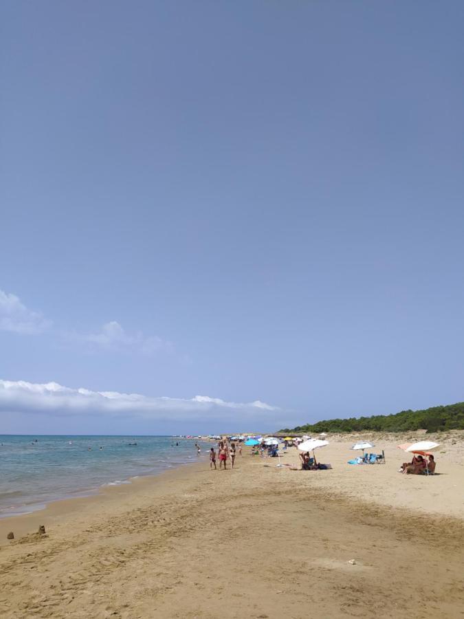 Just Constructed! Villa Gastuni Buitenkant foto